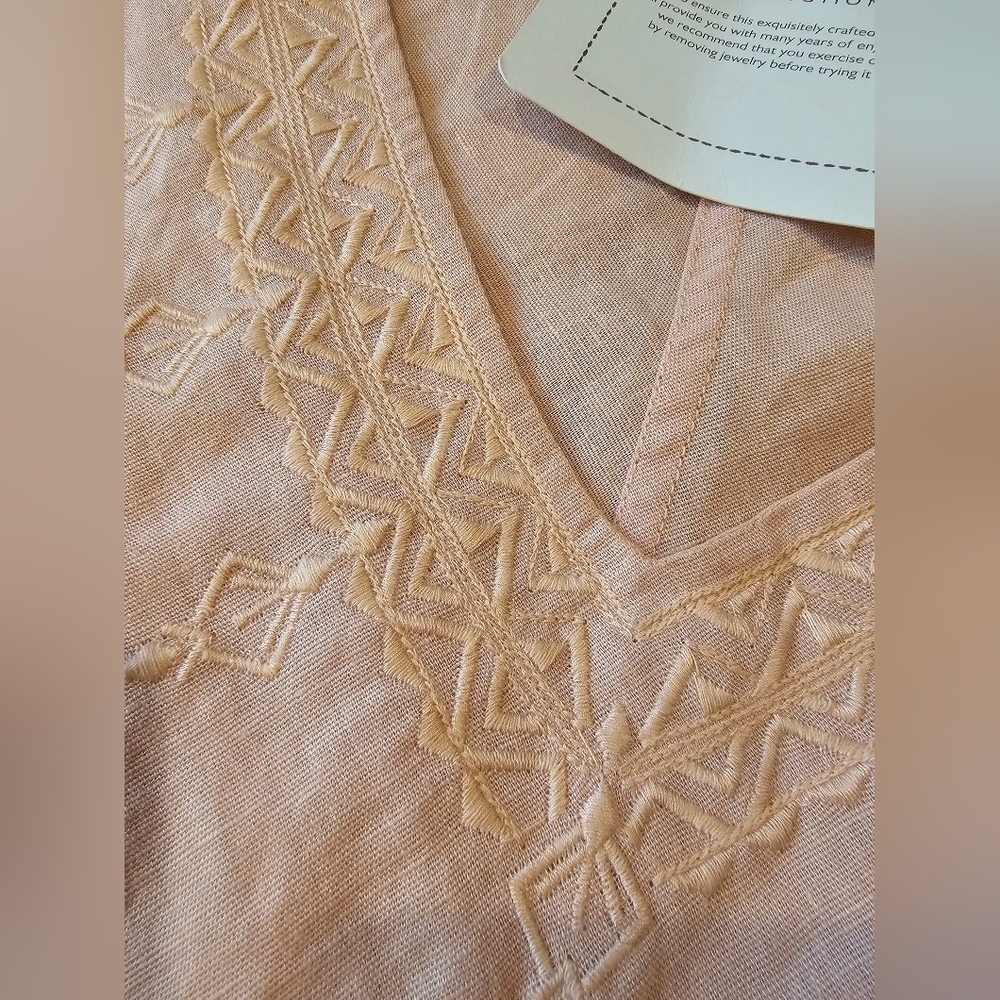 Peruvian Connection Size XS Petal Provence Tank Linen Blend Embroidered NWT - Picture 9 of 11